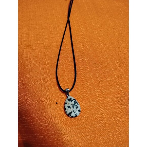 Dalmation Jasper stone on cord necklace natural stone   J-18 - Picture 1 of 6